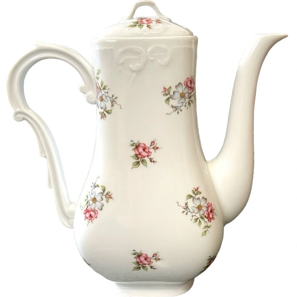Princess House teapot, Rose Garden pattern, excellent condition, vintage
